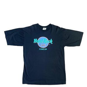 *VINTAGE* HARD ROCK CAFE CANCUN TEE.
